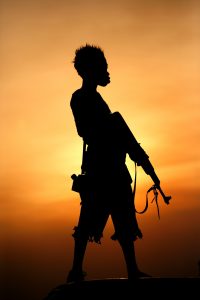 exploracion-foto-nen-soldat-ok